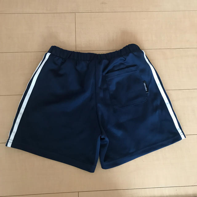 adidas(アディダス)のアディダス短パン キッズ/ベビー/マタニティのキッズ服男の子用(90cm~)(パンツ/スパッツ)の商品写真