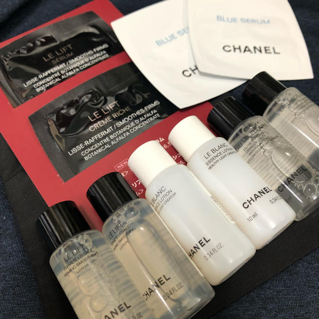 CHANEL(シャネル)のCHANEL スキンケアサンプル10点 コスメ/美容のキット/セット(サンプル/トライアルキット)の商品写真