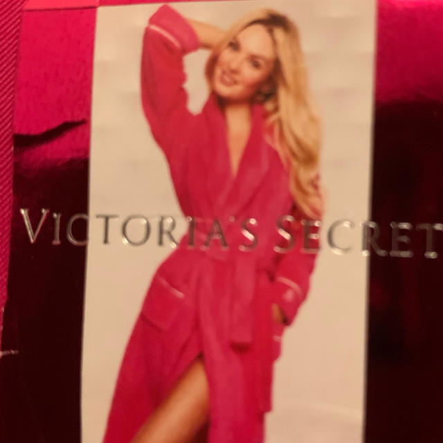 Victoria's Secret(ヴィクトリアズシークレット)のヴィクトリアシークレット victoria'ssecret バスローブ レディースのルームウェア/パジャマ(ルームウェア)の商品写真