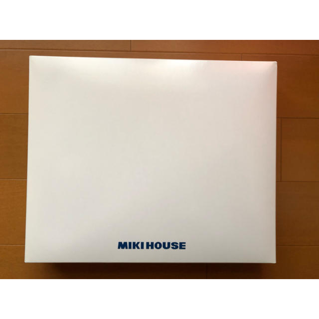 mikihouse(ミキハウス)のクーポン中お値下げ ミキハウス バスポンチョセット キッズ/ベビー/マタニティのベビー服(~85cm)(バスローブ)の商品写真