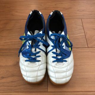 アンブロ(UMBRO)のumbro フットサルシューズ 23.5cm(シューズ)