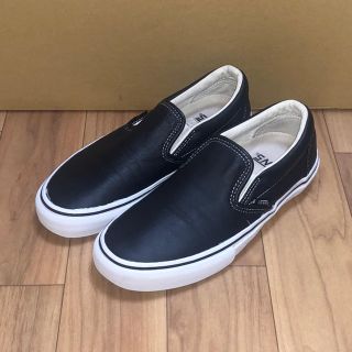 ヴァンズ(VANS)の美品 VANS vault レザー スリッポン 24.5cm ブラック 黒(スニーカー)