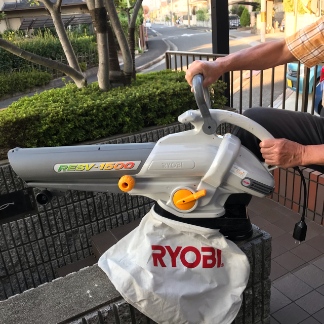 RYOBI RYOBI ブロワバキューム RESV-1500の通販 by ほんまもん❗'s shop｜リョービならラクマ