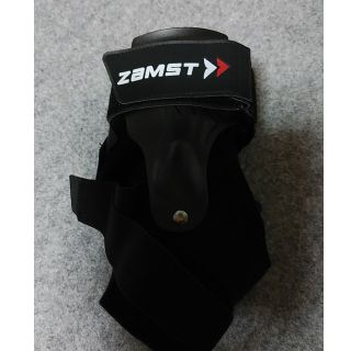 ザムスト(ZAMST)のサポーター(バレーボール)