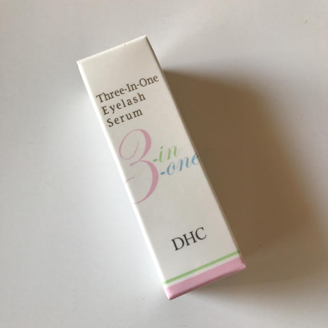 DHC(ディーエイチシー)のDHC スリーインワンアイラッシュセラム 9ml コスメ/美容のスキンケア/基礎化粧品(まつ毛美容液)の商品写真