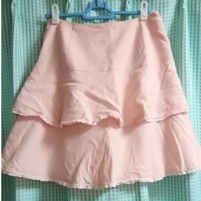Barbie(バービー)のBarbieピンクフリルスカート レディースのスカート(ひざ丈スカート)の商品写真