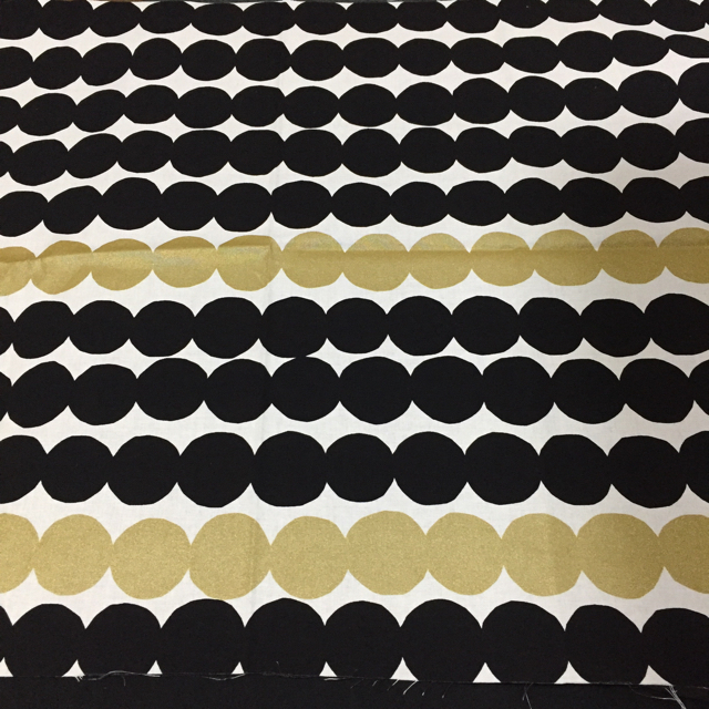 marimekko(マリメッコ)のマリメッコ   ラシイマット ハギレ ハンドメイドの素材/材料(生地/糸)の商品写真