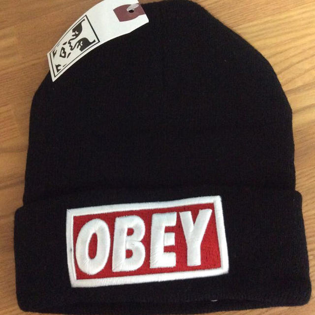 OBEY(オベイ)の新品★OBEYニット帽 メンズの帽子(ニット帽/ビーニー)の商品写真