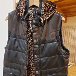 グラム(glamb)のGB10ANV JKT01 : Donald leather vest

(レザージャケット)