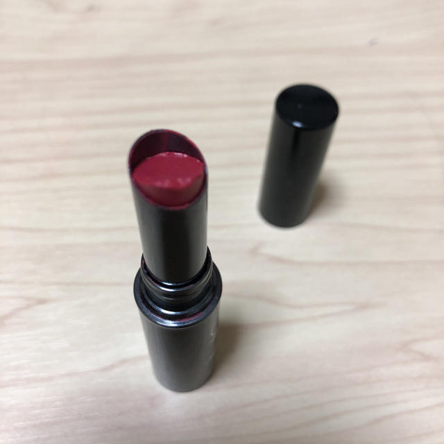 MiMC(エムアイエムシー)のMIMC 口紅 ミネラルルージュA N1 コスメ/美容のベースメイク/化粧品(口紅)の商品写真