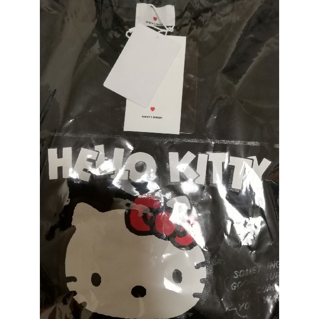 merry jenny(メリージェニー)のHELLO KITTY × merry jenny コラボ Tシャツ レトロ 黒 レディースのトップス(Tシャツ(半袖/袖なし))の商品写真