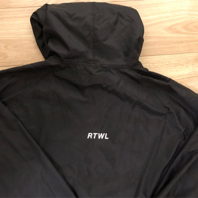 ROTTWEILER(ロットワイラー)のROTTWEILER NYLON TECH PARKA (BLACK) メンズのジャケット/アウター(ナイロンジャケット)の商品写真