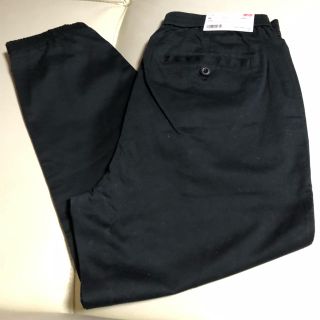 ユニクロ(UNIQLO)の【新品・未使用品】UNIQLO コットンストレッチジョガーパンツ XLサイズ(カジュアルパンツ)