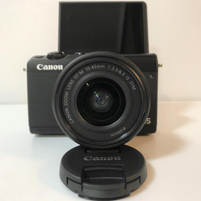 Canon(キヤノン)のキャノン カメラ 新品 Canon EOS M100 レンズキット ブラック スマホ/家電/カメラのカメラ(ミラーレス一眼)の商品写真