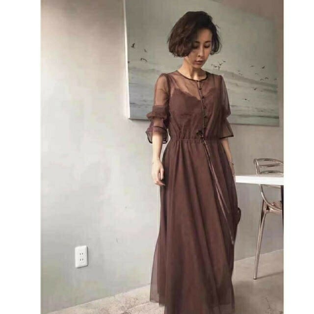 Ameri VINTAGE(アメリヴィンテージ)のAmeri VINTAGE TULLE SEETHROUGH DRESS レディースのワンピース(ロングワンピース/マキシワンピース)の商品写真