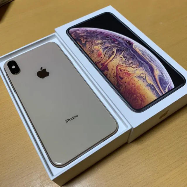 iPhone - iPhone Xs Max Gold 256 GB docomo 新品未使用の通販 by はまな｜アイフォーンならラクマ