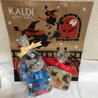 カルディ(KALDI)の🌟KALDIハロウィンくたくたネコちゃんパイレーツ&ミニ缶(黒猫)🌟(ぬいぐるみ)