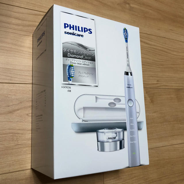 PHILIPS(フィリップス)の【未使用新品】フィリップス ソニッケアー ダイヤモンドクリーン スマホ/家電/カメラの美容/健康(電動歯ブラシ)の商品写真