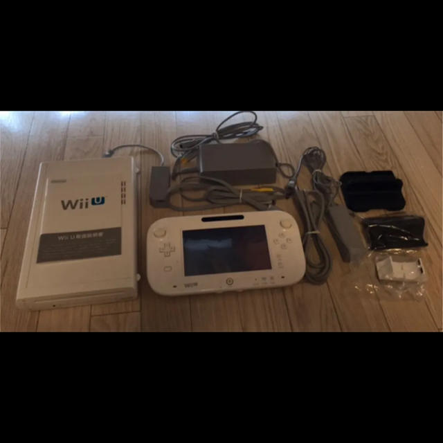 Wii U(ウィーユー)のwiiu 本体 エンタメ/ホビーのゲームソフト/ゲーム機本体(家庭用ゲーム機本体)の商品写真