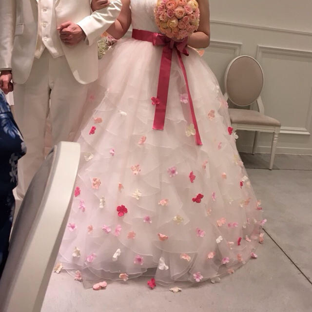 なタイプで YNS オーバードレスの通販 by choco|ラクマ WEDDING