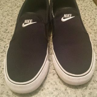 ナイキ(NIKE)のナイキスニーカー☆23.5cm(スニーカー)