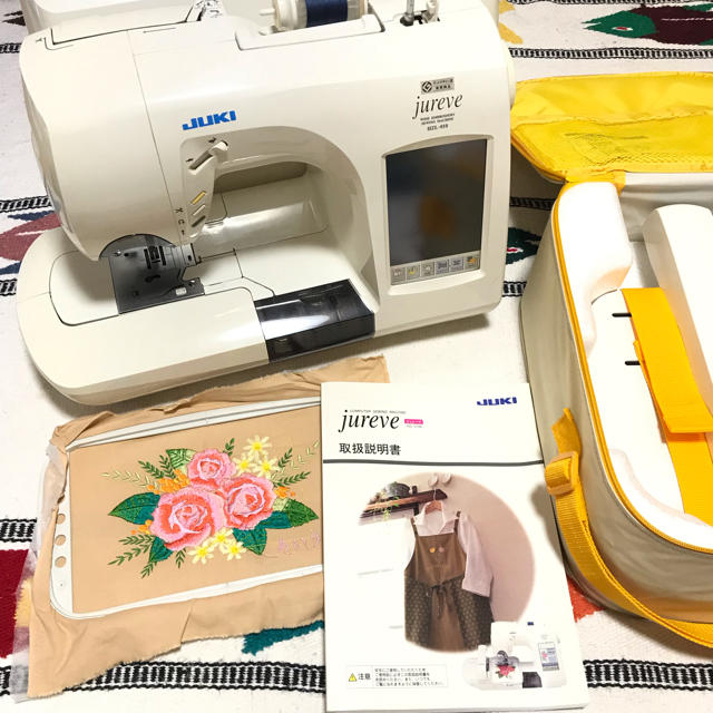JUKI 刺繍ミシン HZL-010N 刺繍機付き | フリマアプリ ラクマ