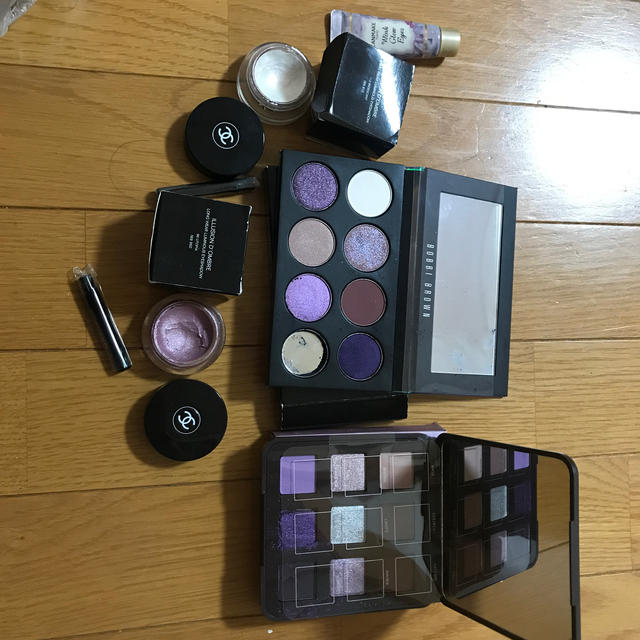CHANEL、トムフォード、クレド、nars 、アディクション、コスメデコルテ KOSEヴィセ安室奈美恵アイカラーパレット2点セット0103限定生産