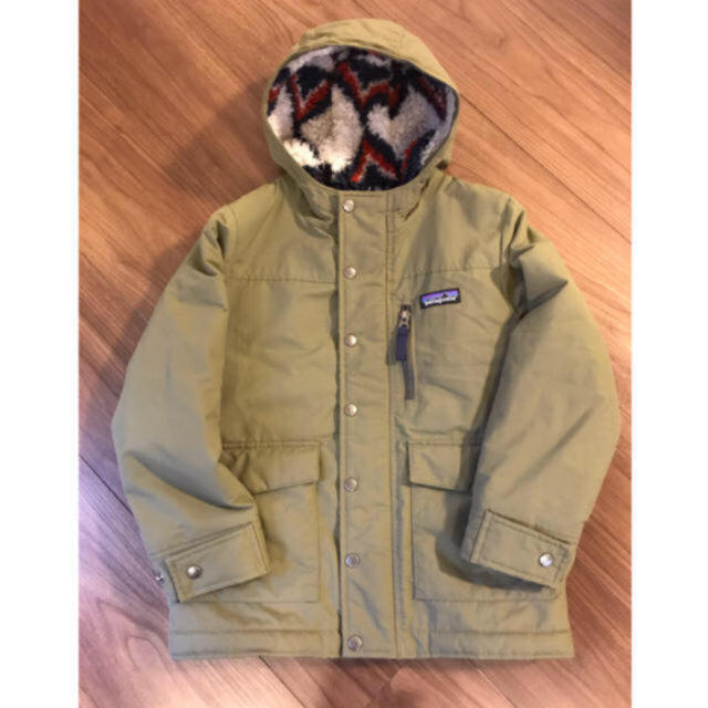 patagonia(パタゴニア)のパタゴニア・ボーイズインファーノジャケットXS キッズ/ベビー/マタニティのキッズ服男の子用(90cm~)(ジャケット/上着)の商品写真