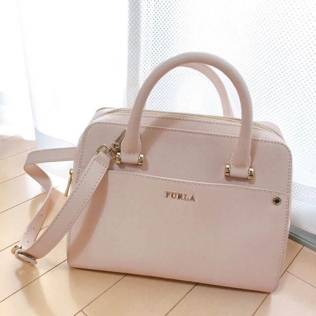 Furla(フルラ)のフルラ  ピンク バッグ レディースのバッグ(ショルダーバッグ)の商品写真