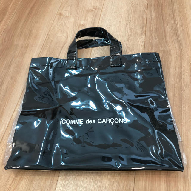 ほぼ未使用 COMME des GARCONS pvc ブラックマーケット