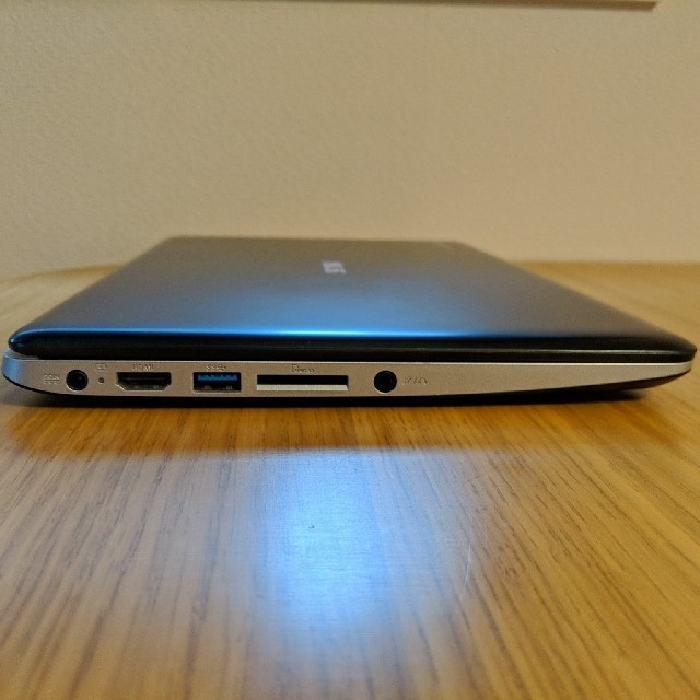ASUS C200 Chromebook（クロームブック） 1