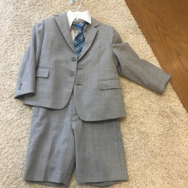 COMME CA ISM(コムサイズム)のフォールスーツ 110A 男子 キッズ キッズ/ベビー/マタニティのキッズ服男の子用(90cm~)(ドレス/フォーマル)の商品写真