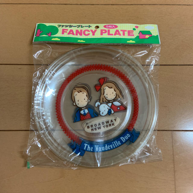 プラスチックのお皿 エンタメ/ホビーのおもちゃ/ぬいぐるみ(キャラクターグッズ)の商品写真