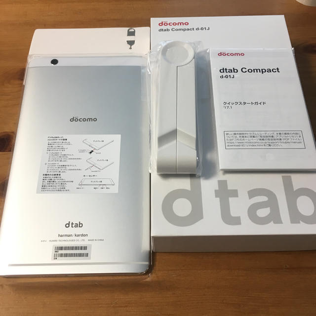 (未使用) ドコモ タブレット dtab Compact d-01J
