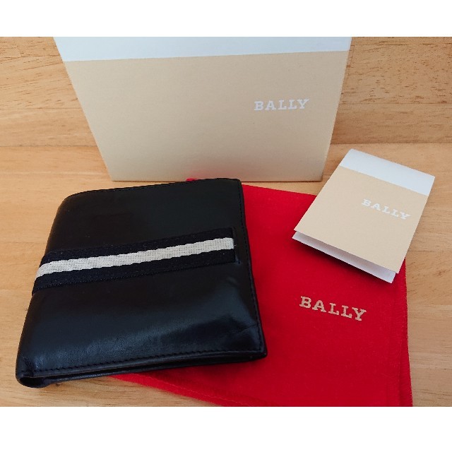 Bally - 値下げ【BALLY】二つ折り財布の通販 by ねずみくん's shop｜バリーならラクマ
