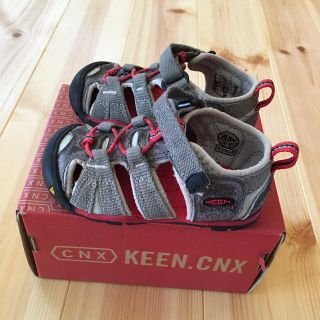 キーン(KEEN)のKEEN 13.5(サンダル)