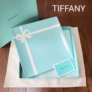 ティファニー(Tiffany & Co.)の★　ティファニー　皿　スクエア　リボン　大皿　★(食器)