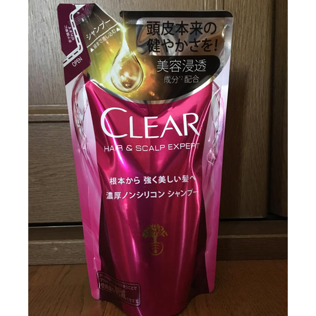 Unilever(ユニリーバ)の新品 〜CLEAR Wシャンプー詰替〜 コスメ/美容のヘアケア/スタイリング(シャンプー)の商品写真