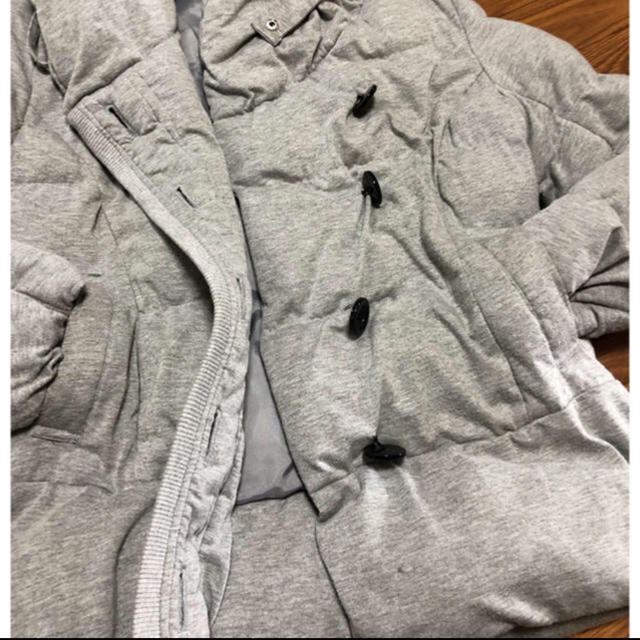 INGNI(イング)のイング 中綿ジャンパー Mサイズ 薄いグレー レディースのジャケット/アウター(ダウンジャケット)の商品写真