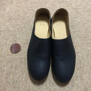 que プレーン 黒 サイズ(ローファー/革靴)