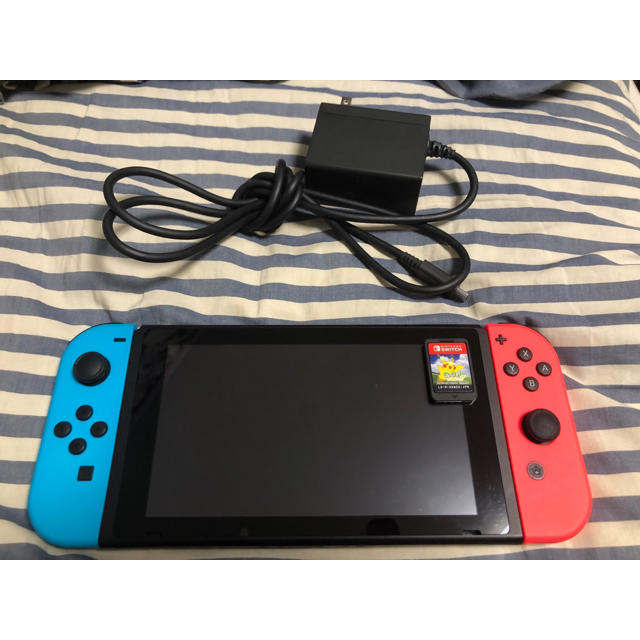 任天堂Switch レッド×ブルー レッツゴーピカチュウなし