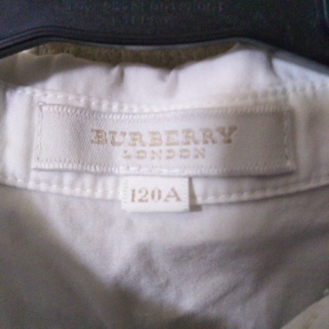 BURBERRY(バーバリー)のバーバリーキッズ半袖Tシャツ キッズ/ベビー/マタニティのキッズ服女の子用(90cm~)(Tシャツ/カットソー)の商品写真