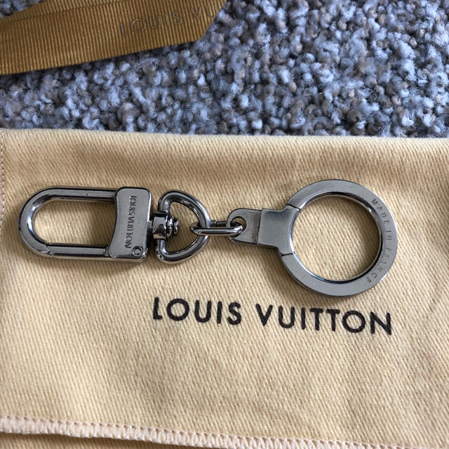 LOUIS VUITTON(ルイヴィトン)のルイヴィトン キーリング 美品 メンズのファッション小物(キーホルダー)の商品写真