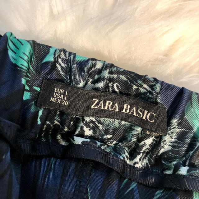 ZARA(ザラ)の【新品】ZARA レオパード柄パンツ レディースのパンツ(カジュアルパンツ)の商品写真