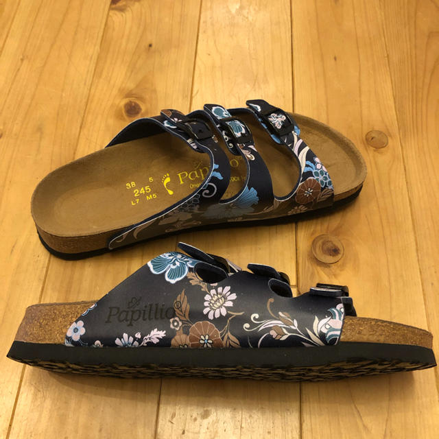 BIRKENSTOCK(ビルケンシュトック)のBIRKENSTOCK サンダル  38サイズ レディースの靴/シューズ(サンダル)の商品写真