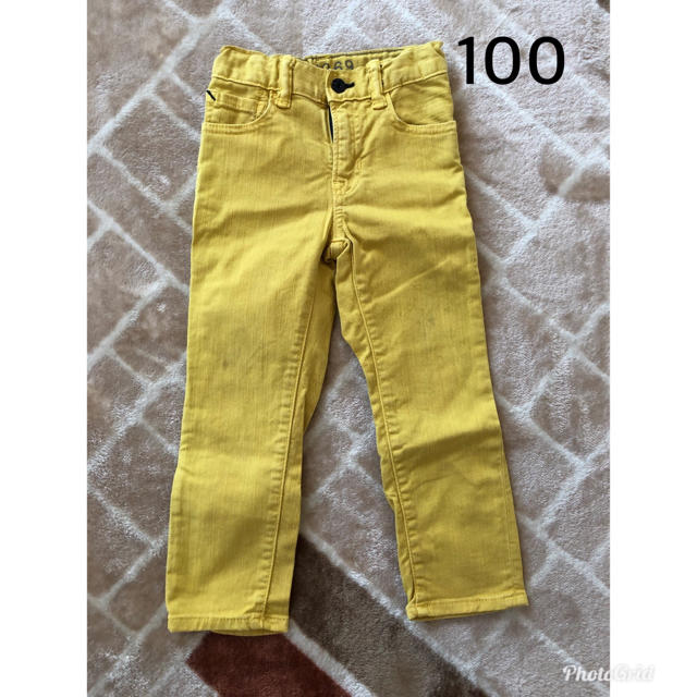 babyGAP(ベビーギャップ)のGAP 100cm デニムパンツ 黄色 キッズ/ベビー/マタニティのキッズ服男の子用(90cm~)(パンツ/スパッツ)の商品写真