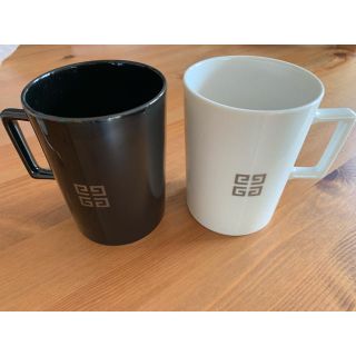 ジバンシィ(GIVENCHY)のリラリラ様専用♡ジパンシー☆マグカップとお皿のセット(食器)