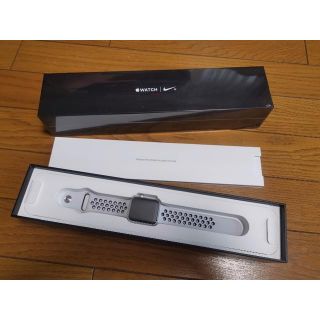 アップルウォッチ(Apple Watch)のApple Watch Series 3 Nike+38㎜ Cellular(スマートフォン本体)