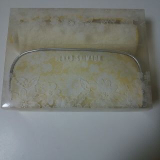 ジュンコシマダ(JUNKO SHIMADA)の新品箱入り  ポーチ＆ハンカチセット(ハンカチ)