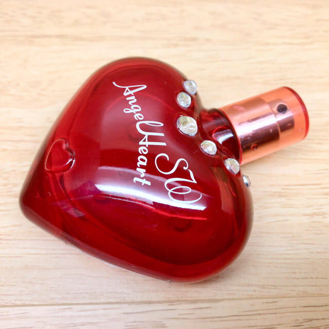 Angel Heart(エンジェルハート)のエンジェルハート スノーホワイトsw 香水 コスメ/美容の香水(香水(女性用))の商品写真